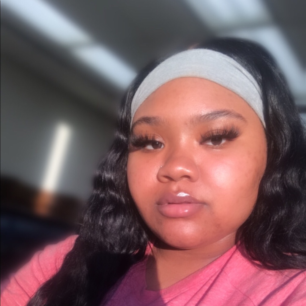 Meet your Posher, Shayla